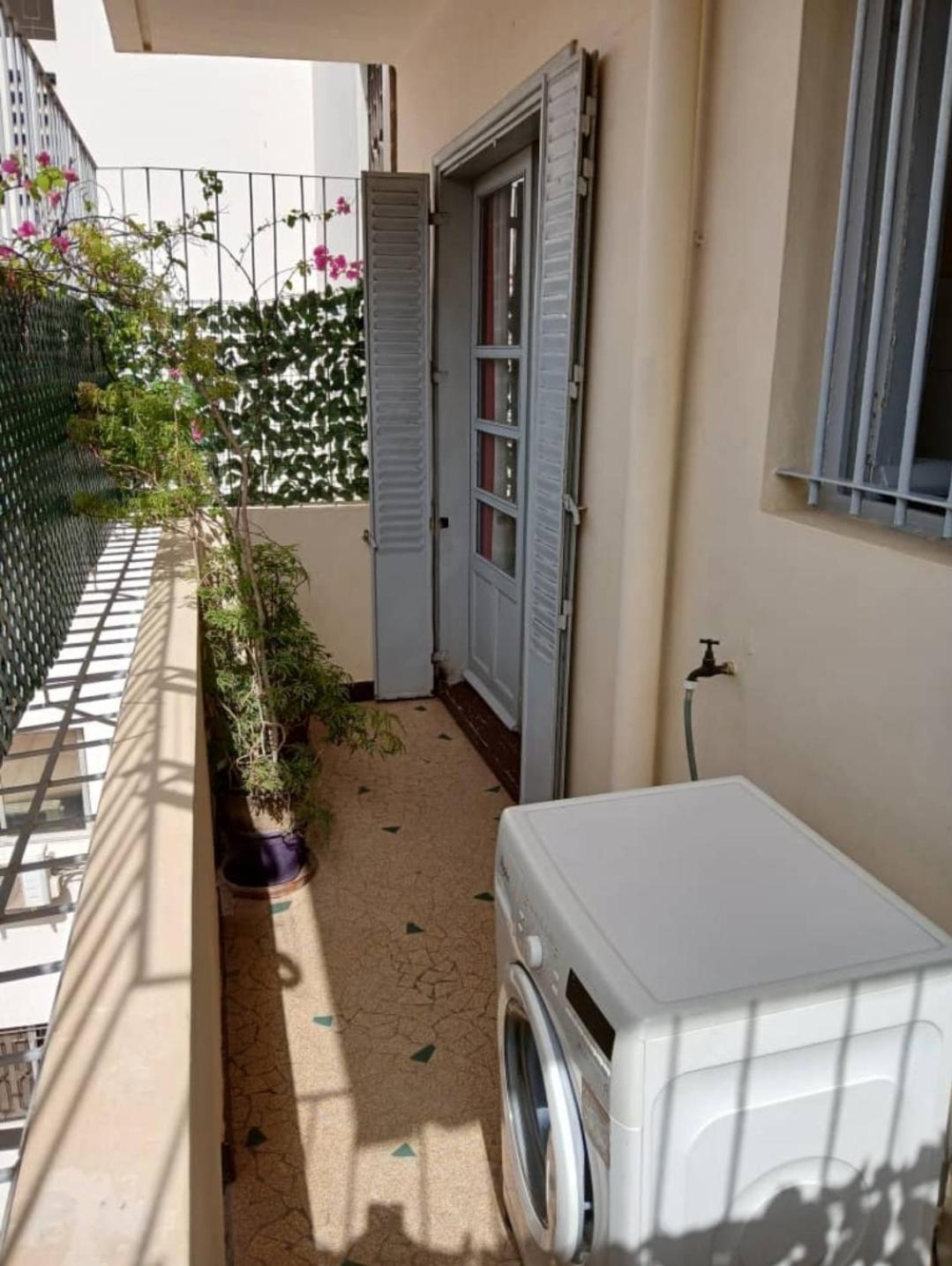Appartement Sympathique Jules Ferry. Дакар Екстер'єр фото